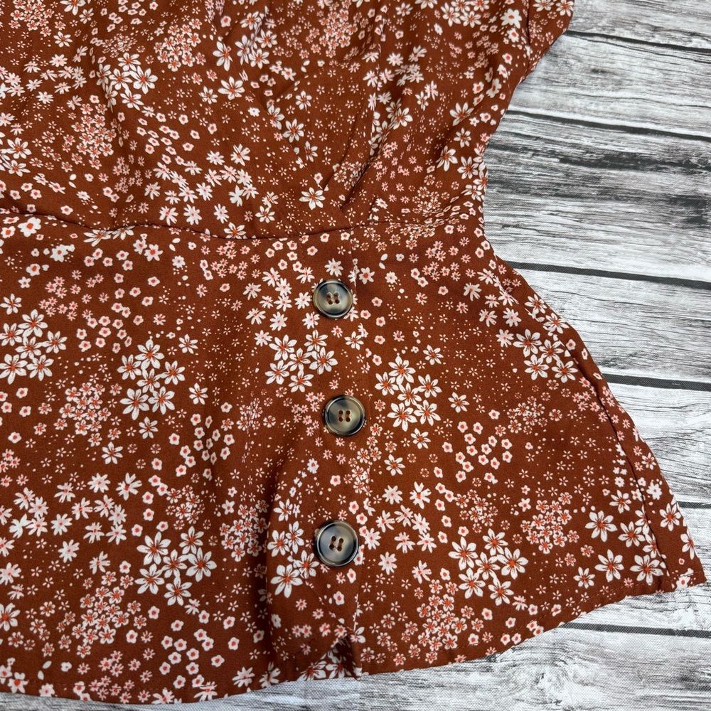 No Boundaries Floral Faux Wrap Sleeveless Blouse Peplum Rust Pink L - Picture 6 of 13